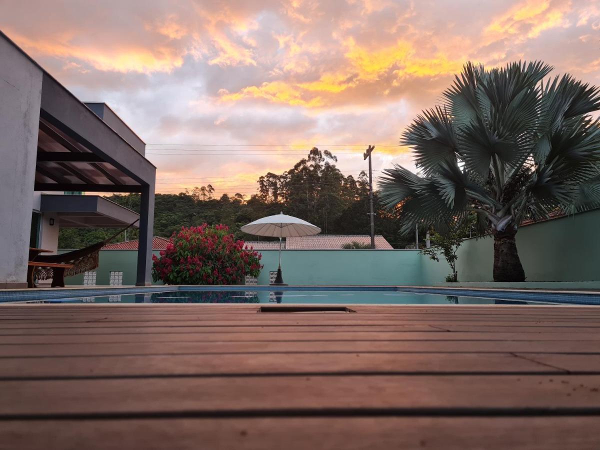 Lux House - Natureza - Piscina - Alto Padrao. 新特伦托 外观 照片